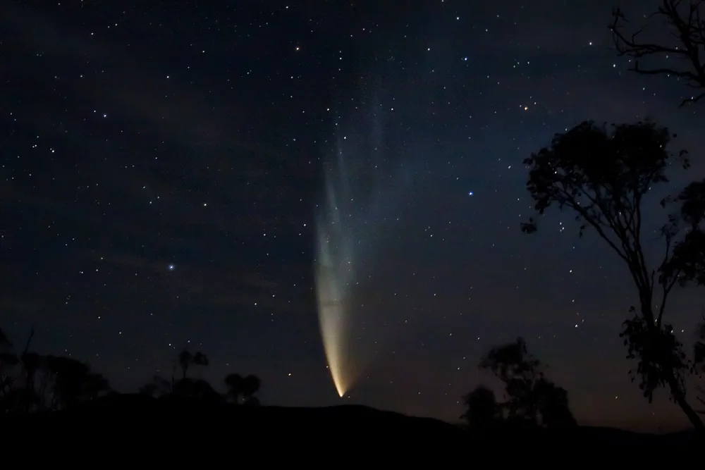 The Comet in the Daytime