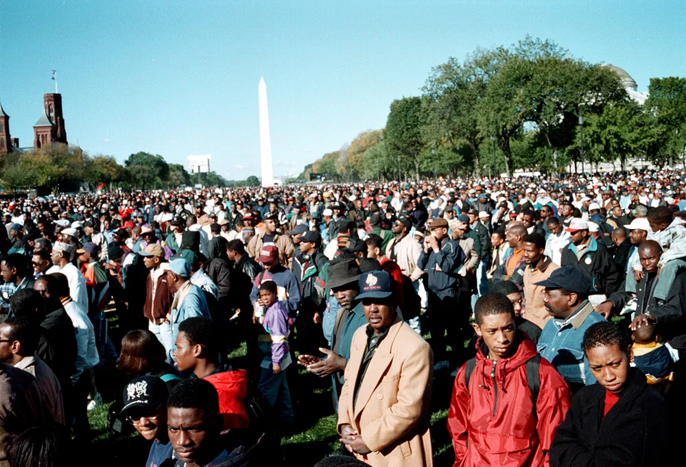 A Sea of Men on the Mall