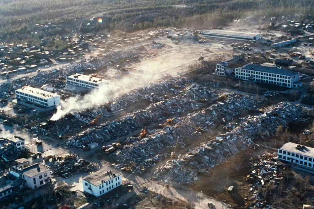 Neftegorsk: The Town That Vanished