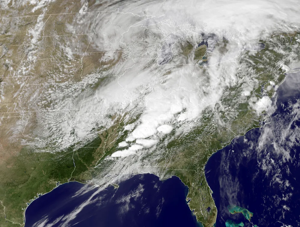 Southeastern USA: The Day of the Super Outbreak