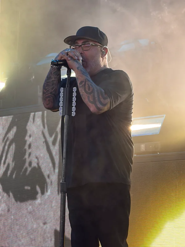 Aaron Lewis