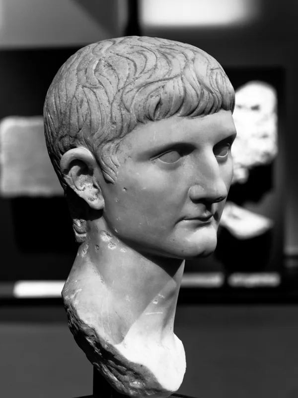 AD 15