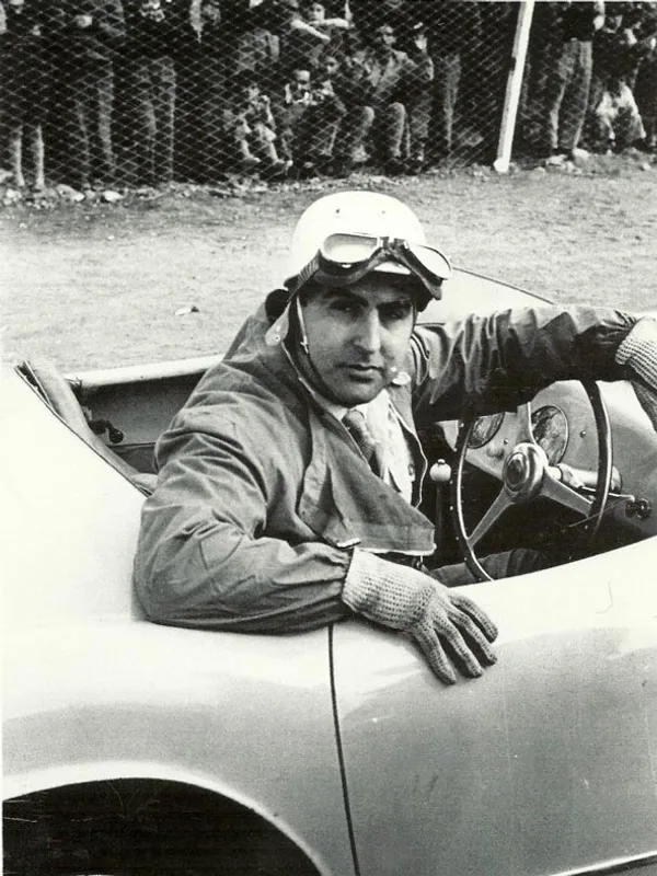 Adolfo Schwelm Cruz