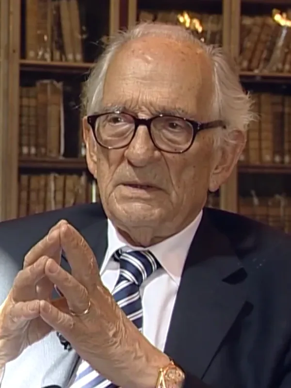 Adriano Moreira