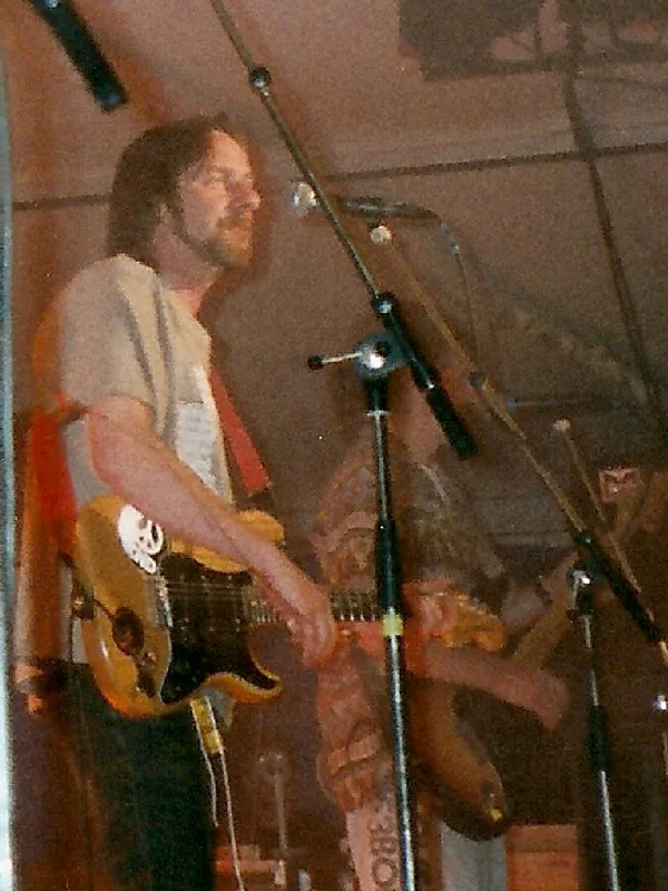 Alan Hull