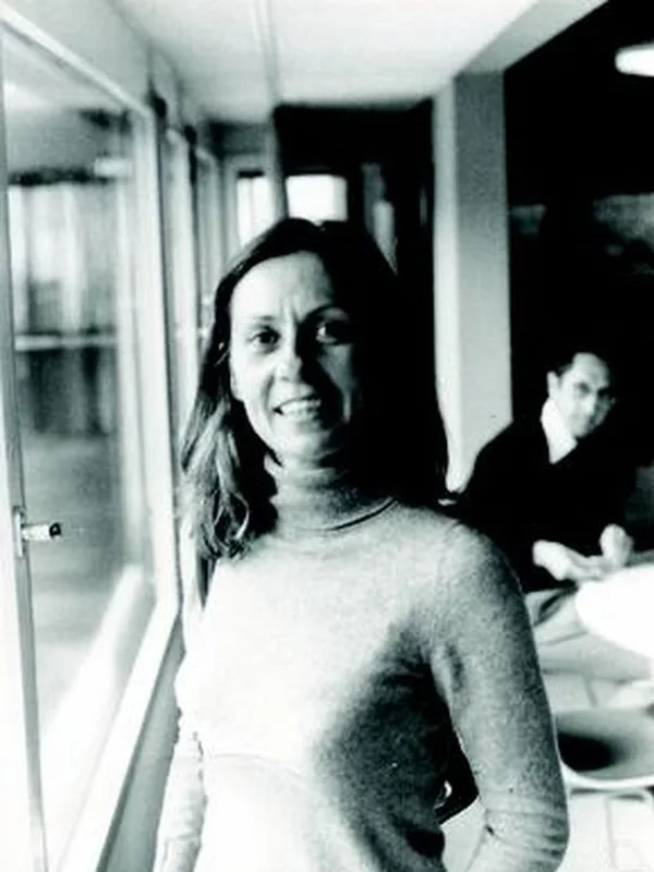 Alexandra Bellow