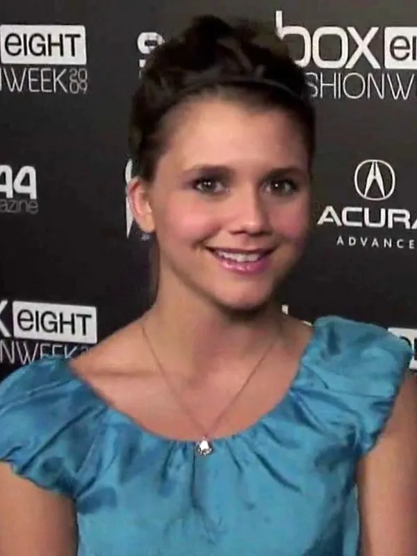 Alexandra Chando