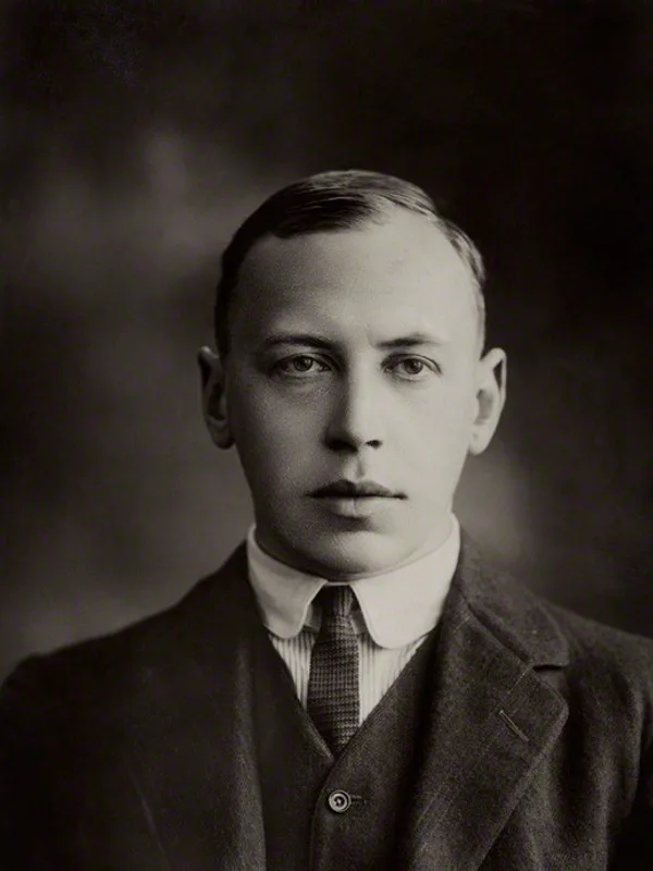 Alfred Noyes