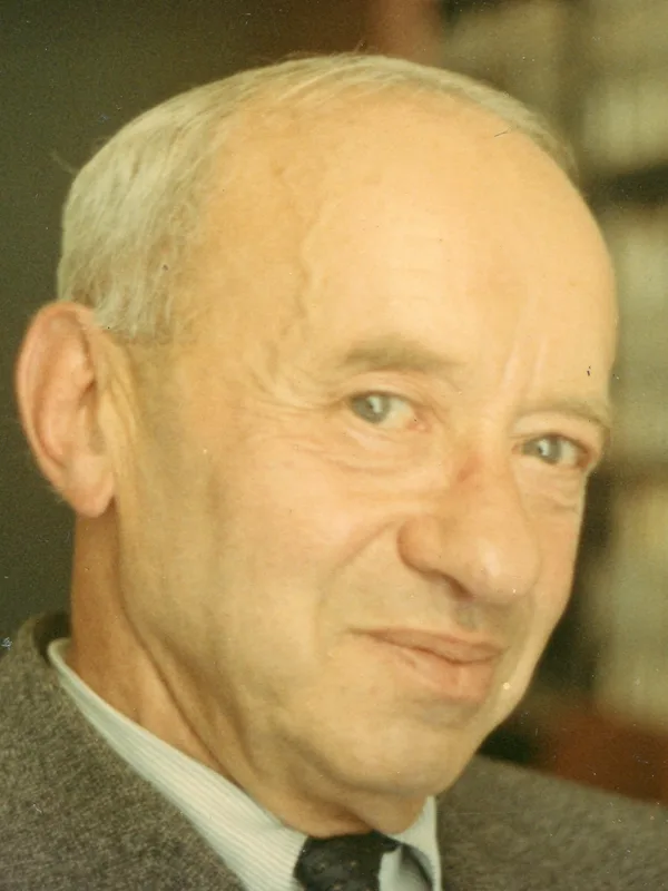 Alfred Tarski