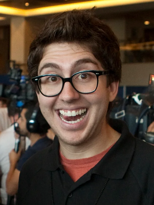 Amir Blumenfeld