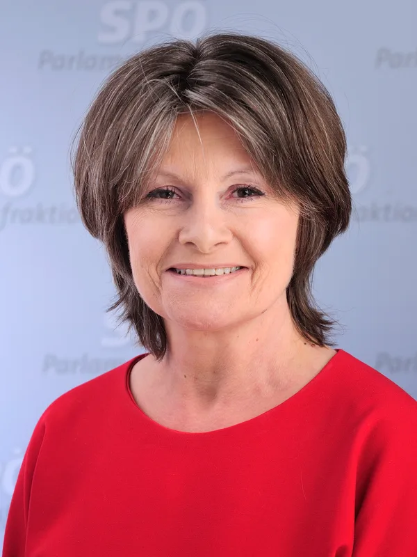 Andrea Kuntzl