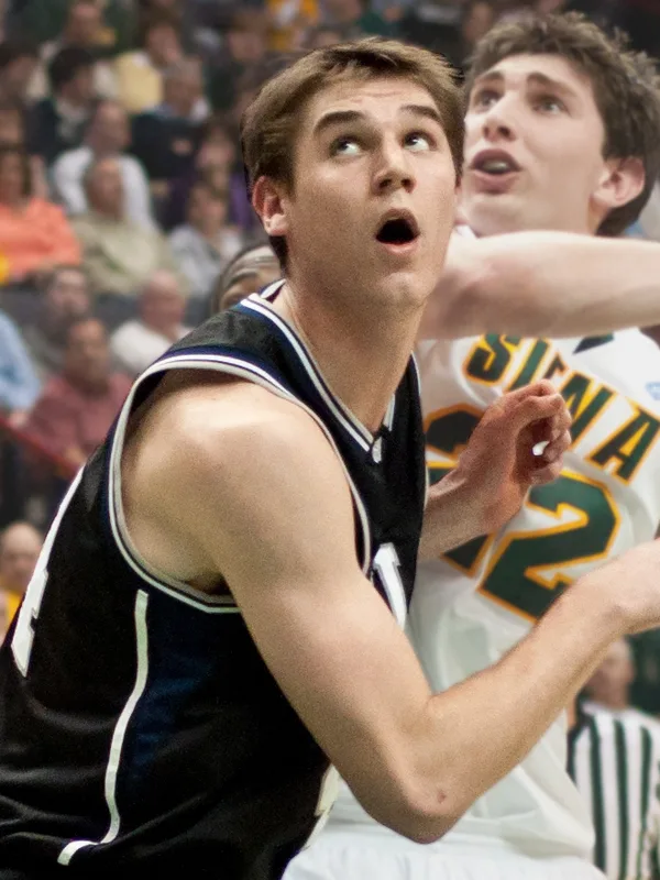 Andrew Smith (basketball, born 1990)
