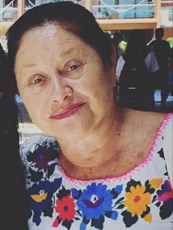 Angélica Aragón