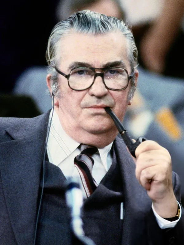 Angus MacLean