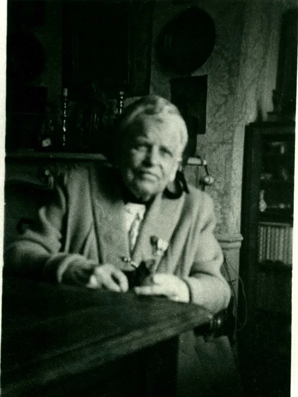 Anna Murray Vail