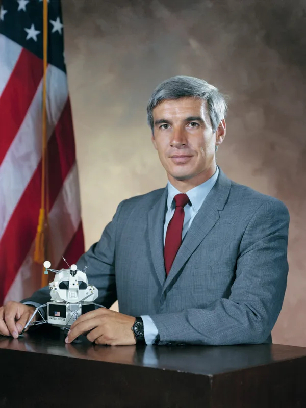 Anthony Llewellyn
