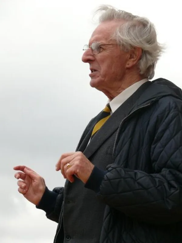 Arnold Wolfendale