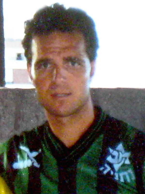 Avi Cohen