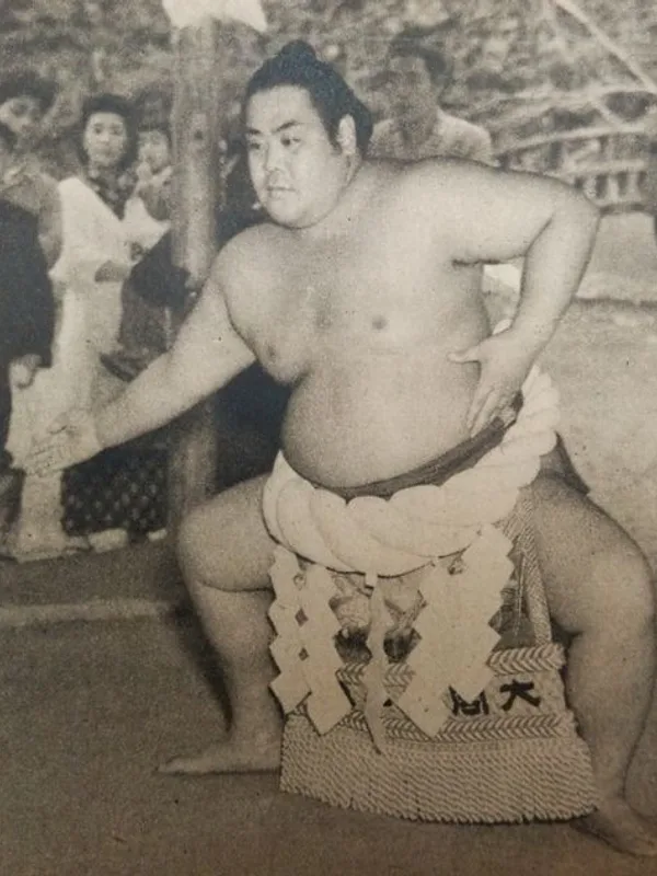 Azumafuji Kin'ichi
