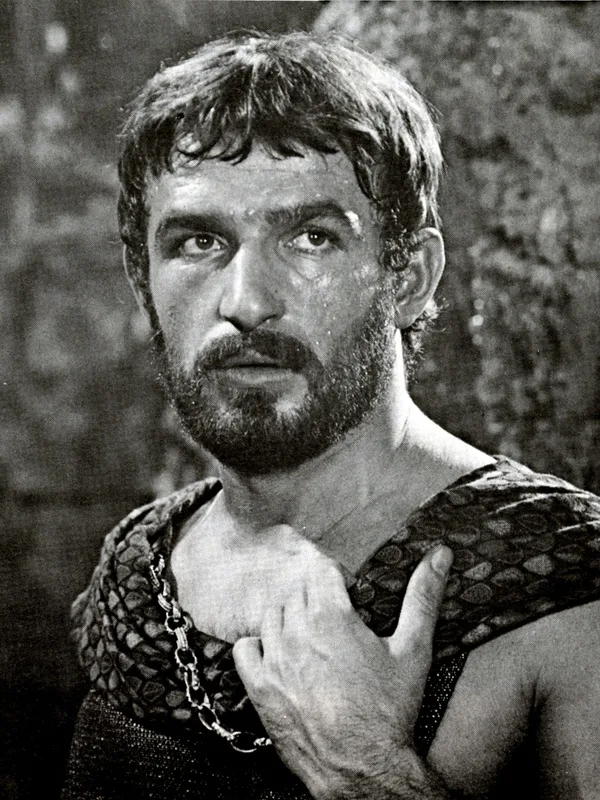 Bekim Fehmiu