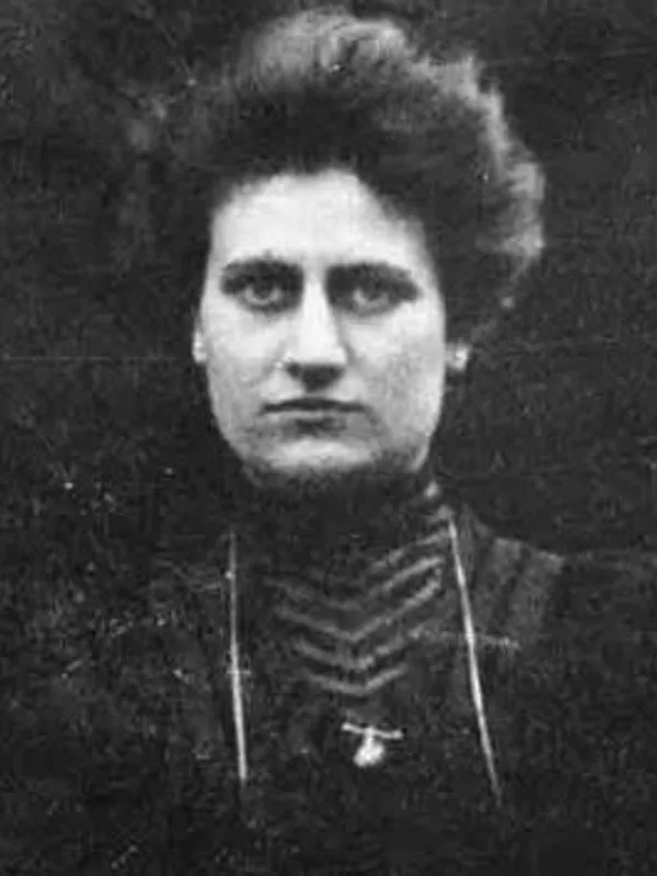 Bertha De Vriese