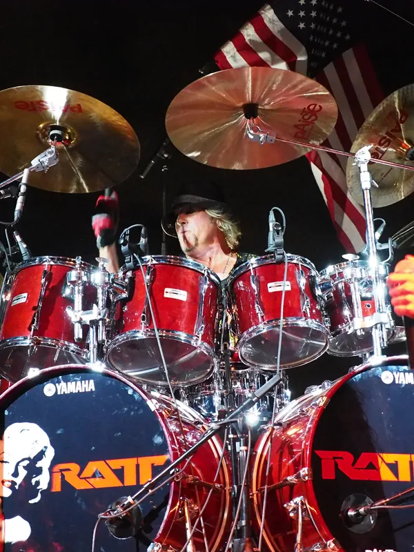 Bobby Blotzer