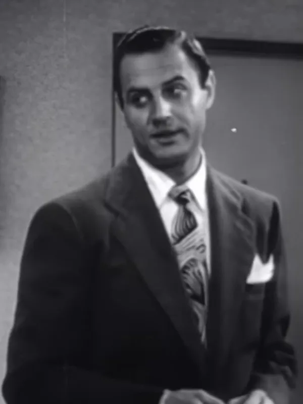 Brad Dexter