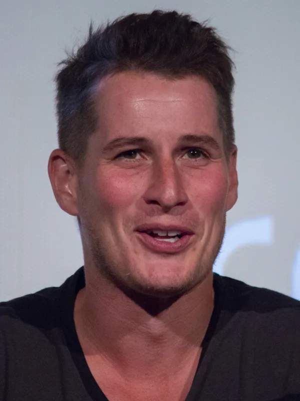 Brendan Fehr