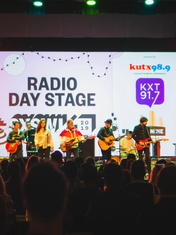 Broken Social Scene