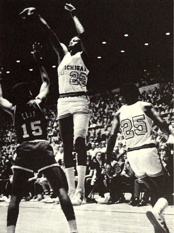 Campy Russell