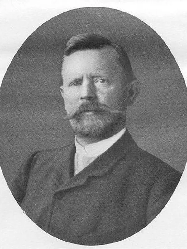 Carl Humann