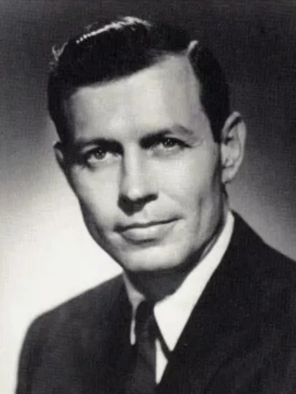 Carl Sanders