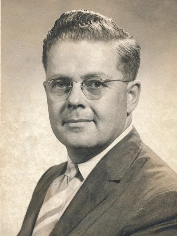 Charles Lynch (journalist)