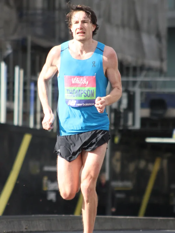 Chris Thompson (runner)