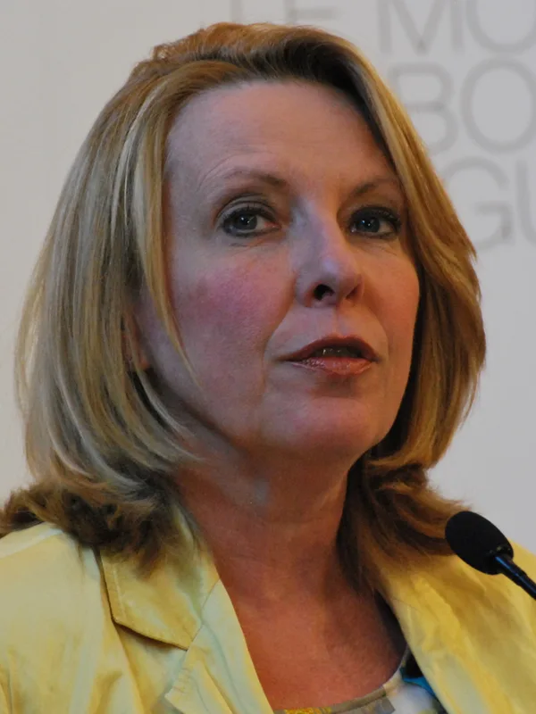 Christine St-Pierre