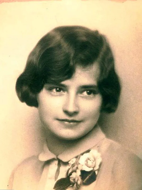 Clara Breed