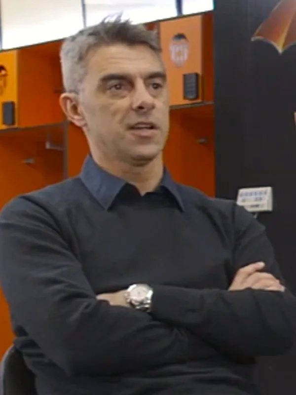 Claudio López (footballer)