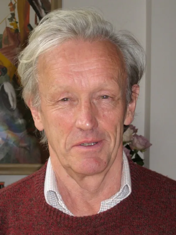 Colin Thubron