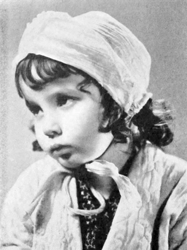 Cora Sue Collins