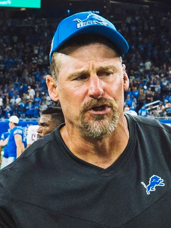 Dan Campbell