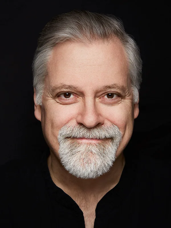Daron Hagen