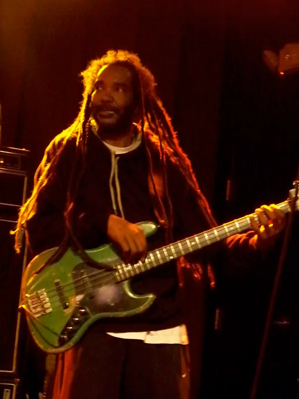 Darryl Jenifer