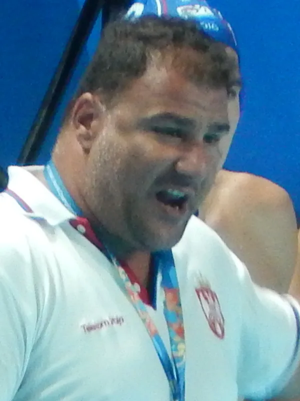Dejan Savić