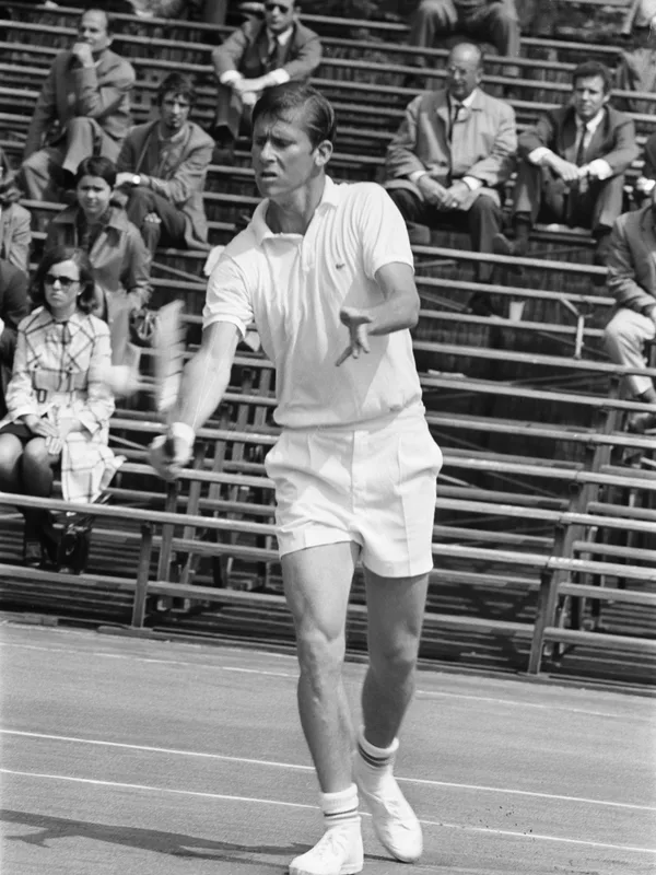 Dennis Ralston