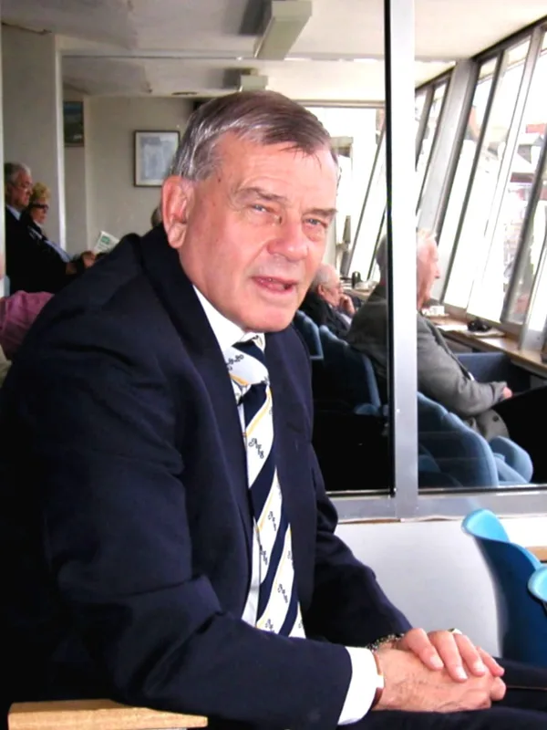 Dickie Bird