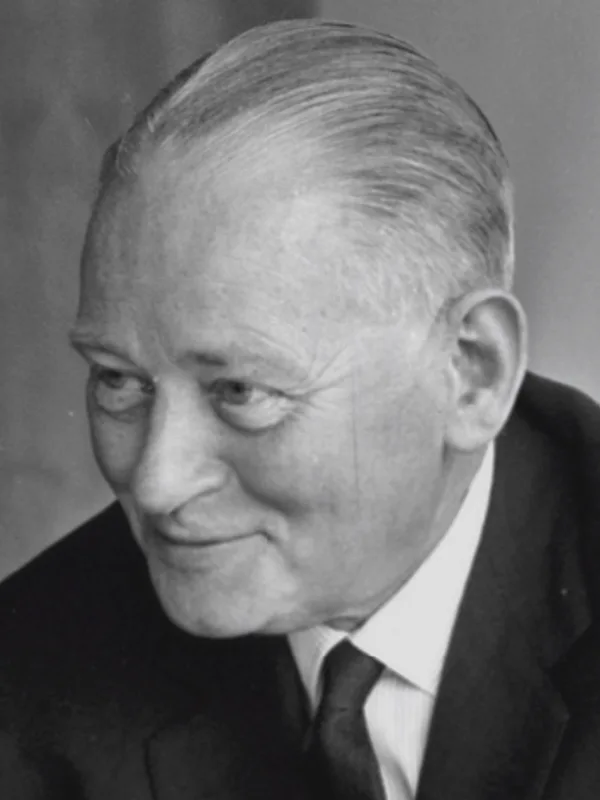 Dirk Stikker
