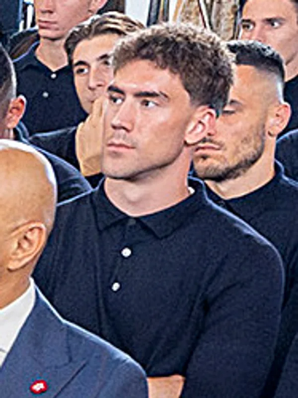 Dušan Vlahović