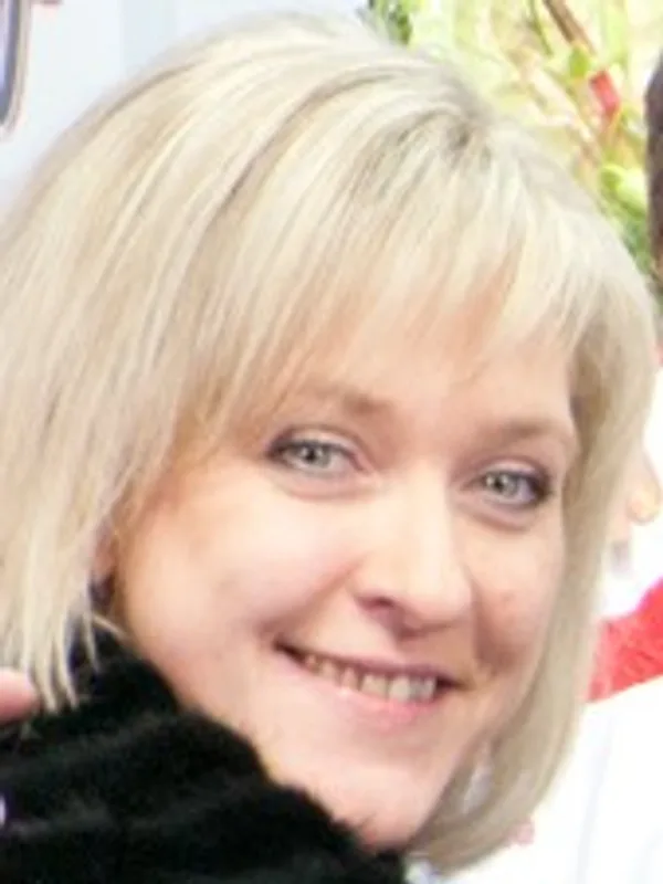 Elena Kustarova