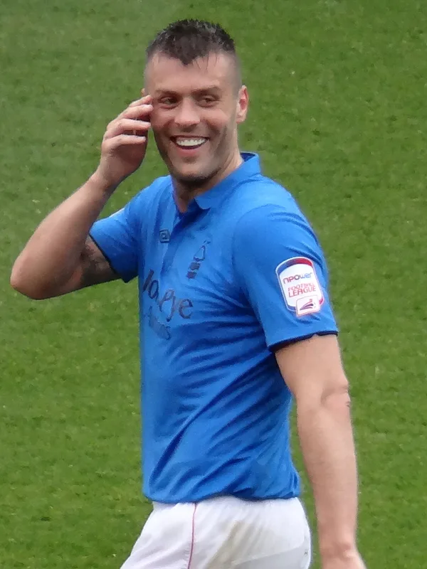 Elliott Ward