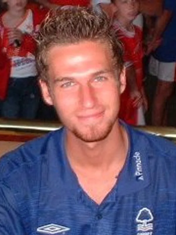 Gareth Williams (footballer, born 1981)